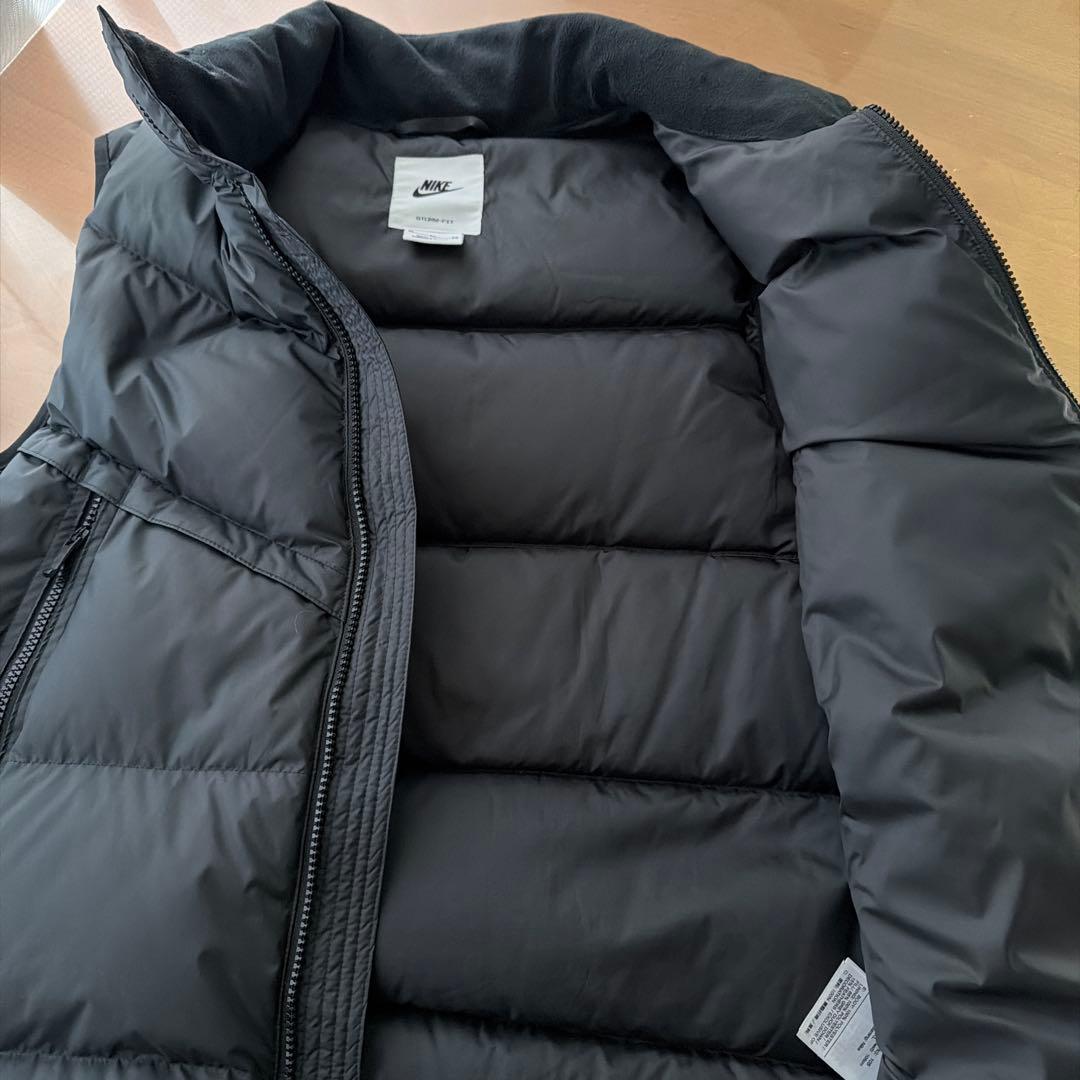 Nike Storm-Fit ダウンベスト XLサイズ ブラック - メルカリ
