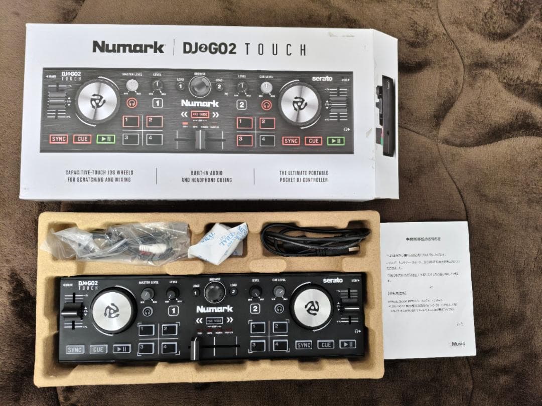 【美品】Numark DJ2GO2 Touch NUMARK DJ2GO2 Touch Portable DJ Controller