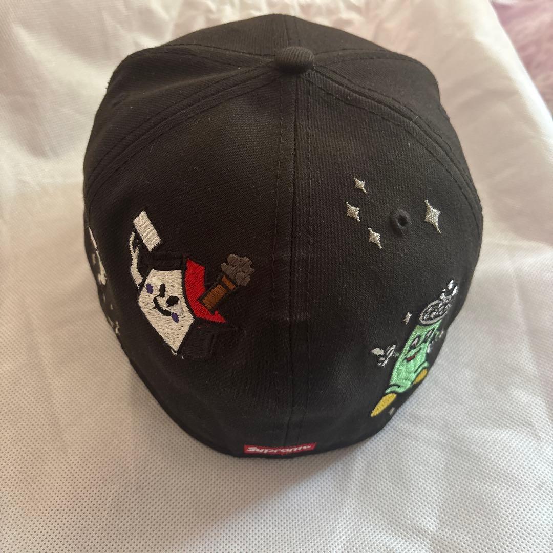 Supreme キャラクター Sロゴ ブラック キャップ ニューエラ コラボ