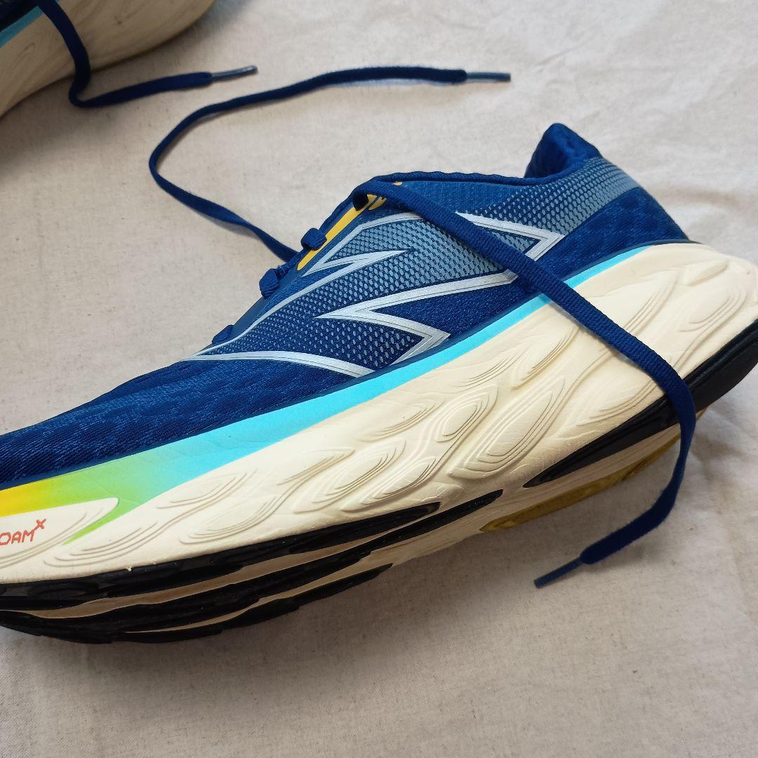 ニューバランス　シューズ　M1080N14 27.5ｃｍ　2E