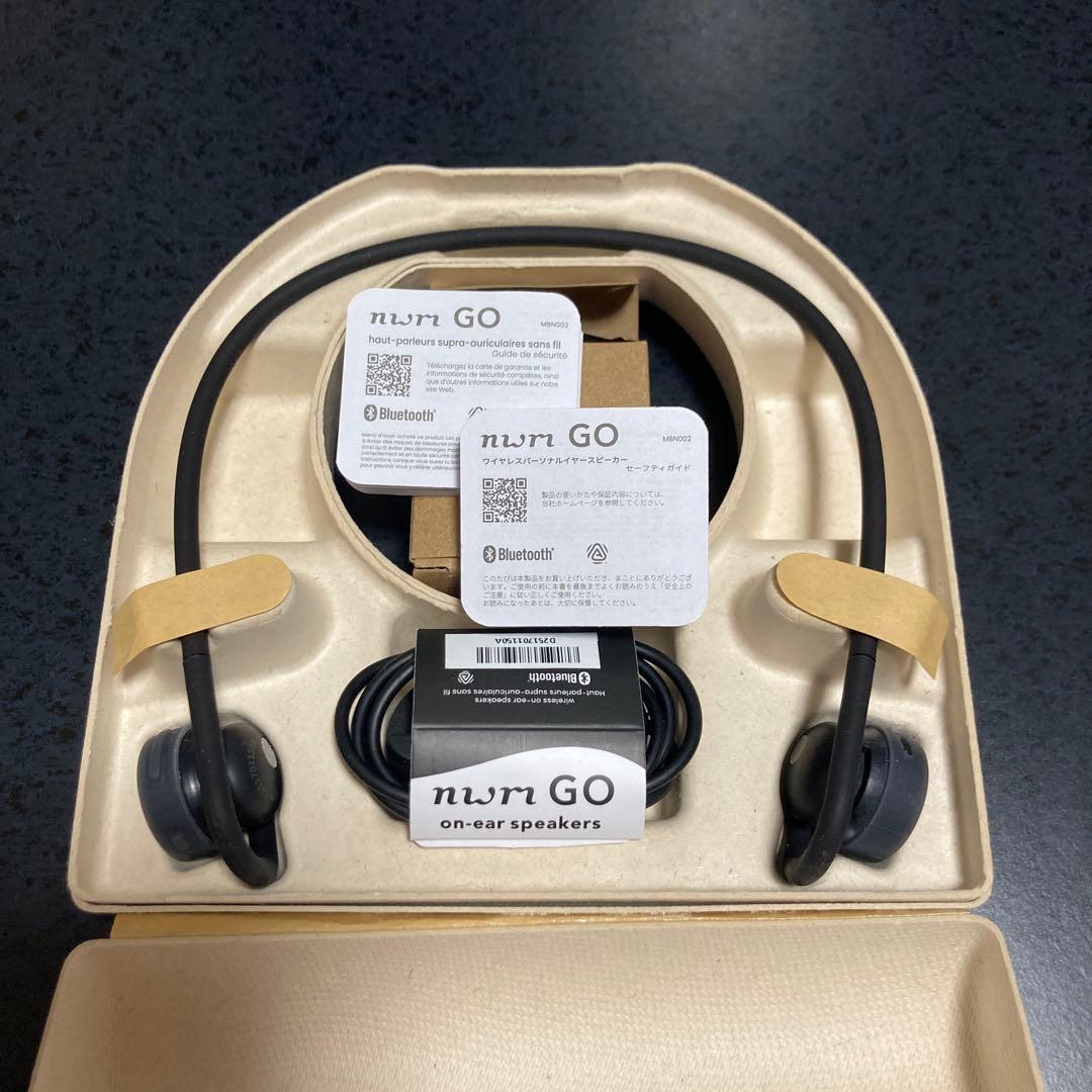 NTTソノリティ nwm GO MBN002KA オープンイヤー型 黒 NTTソノリティ、オープンイヤー型オーバーヘッド耳スピーカー「nwm ONE