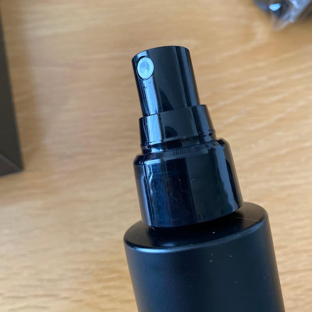 値下げ】ブライト エレキ ブラシ/化粧水・ポーチ付き