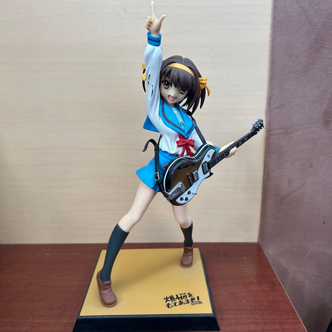 涼宮ハルヒ ギター フィギュア - メルカリ