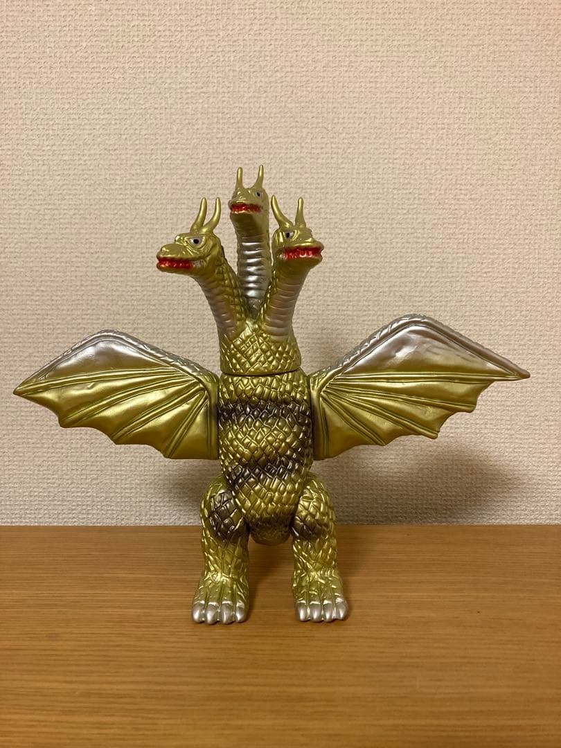 ブルマァク　復刻　希少　キングギドラ Yahoo!オークション -「ブルマァク復刻」(キングギドラ) (ゴジラ、怪獣