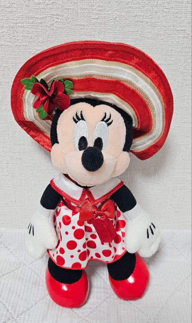 ミニーのスタイルスタジオ ぬいぐるみバッジ 夏衣装 - メルカリ