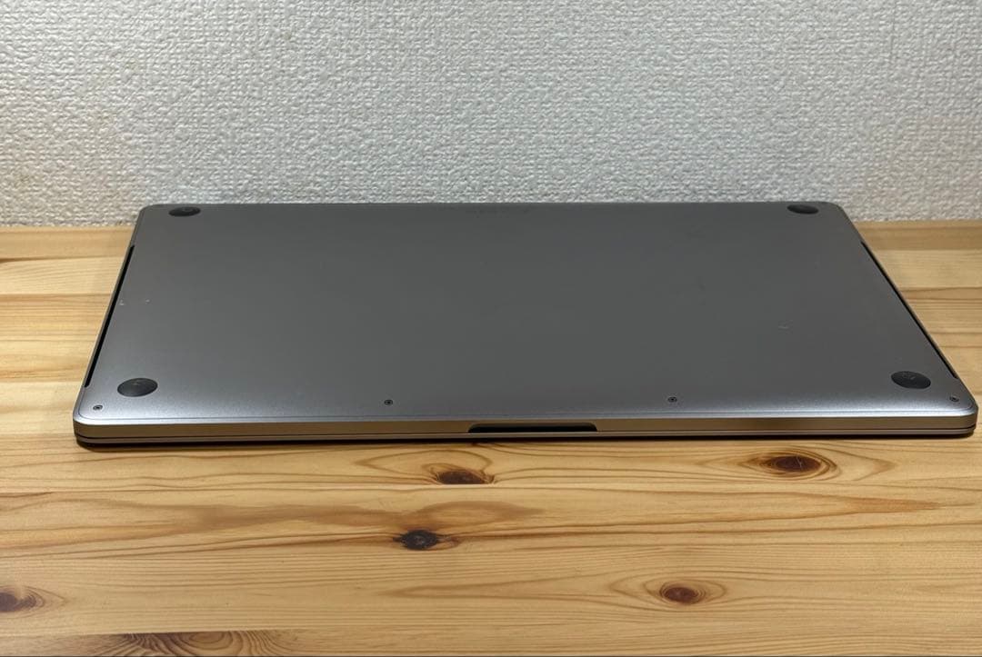 MacBook本体 MacBook Pro 15 Touch Bar 2017 i7/16/500