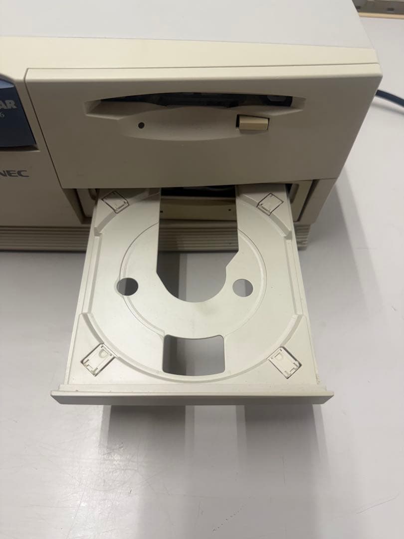 PC-9821 V16 本体 通電確認済み （ジャンク） - メルカリ