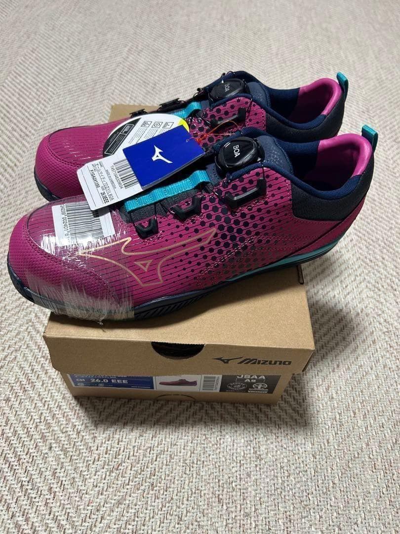 新品 26.0cm 限定カラー Mizuno BOAシステム安全靴 - メルカリ
