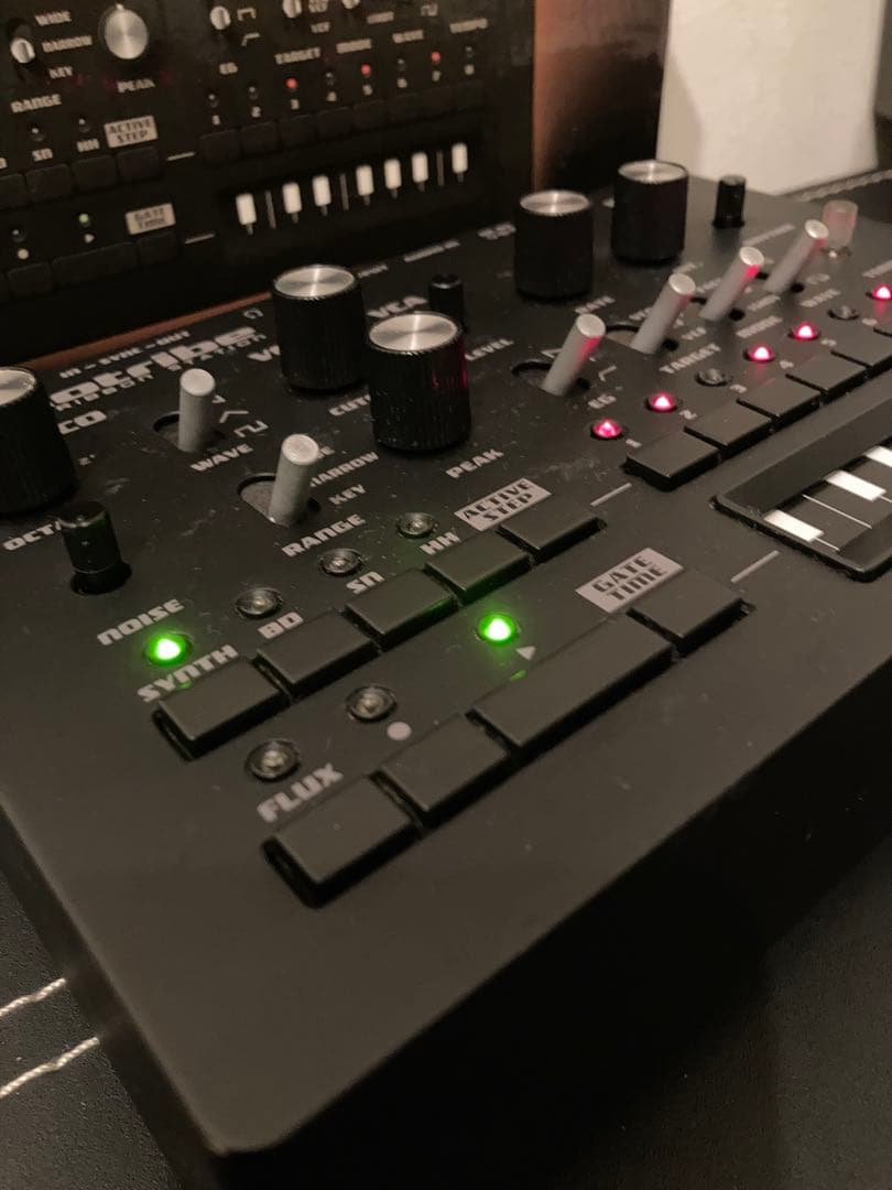 訳あり】コルグ monotribe アナログシンセ リズムマシン シーケンサー