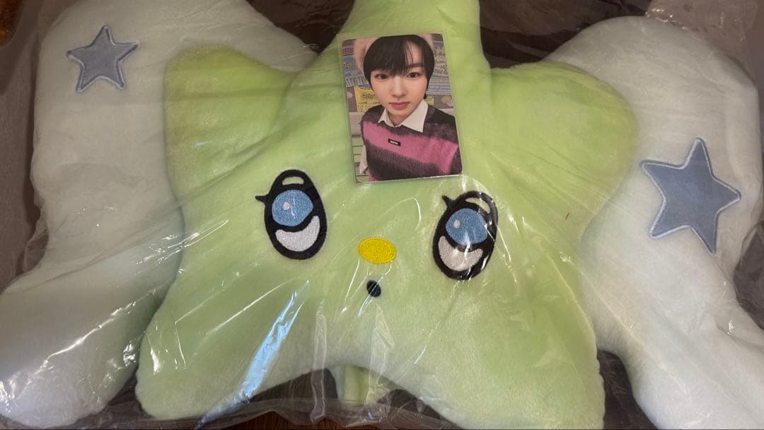 匿名配送 NCT WISH サクヤ ウィチュ クッション WICHU サクヤ NCT WISH Wichu星型ぬいぐるみ - メルカリ