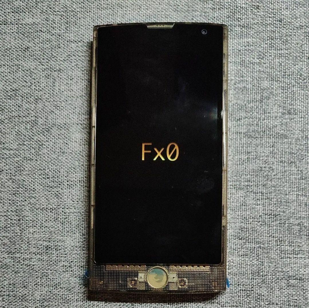 希少品】Fx0 LGL25 背面ツヤ加工初回限定版 Firefox OS搭載 - メルカリ