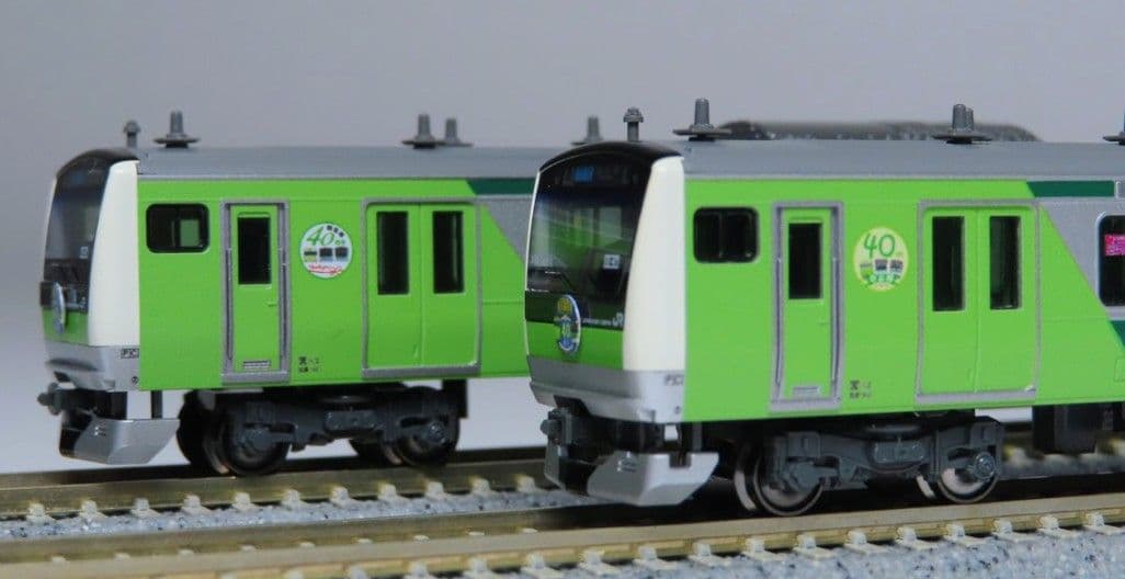 型番10-2108Z E233系埼京線開業40周年記念ラッピング 限定品 - メルカリ