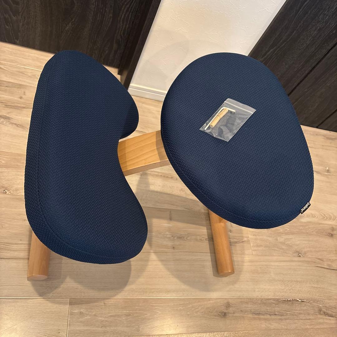 新型バランスイージー ネイビー 専用カバー付き バランスチェア