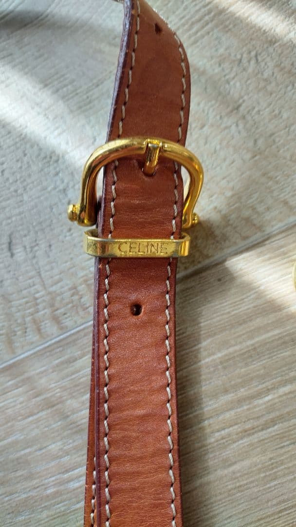 CELINE ブラウンレザーベルト ゴールド金具 - メルカリ