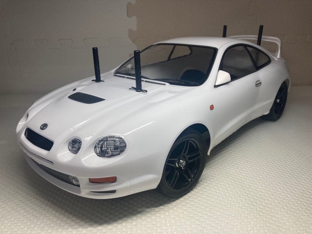 タミヤ　TT-02シャーシ　セリカ　GT-FOUR ST205 ボディ付き 1/10RC トヨタ セリカ GT-FOUR (ST205) (TT-02シャーシ): RCモデル