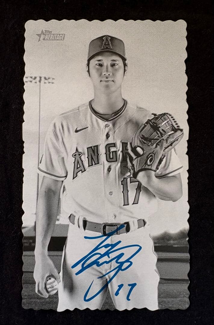 MLB 2023 HERITAGE 1974 DECKLE EDGE 大谷翔平 - メルカリ