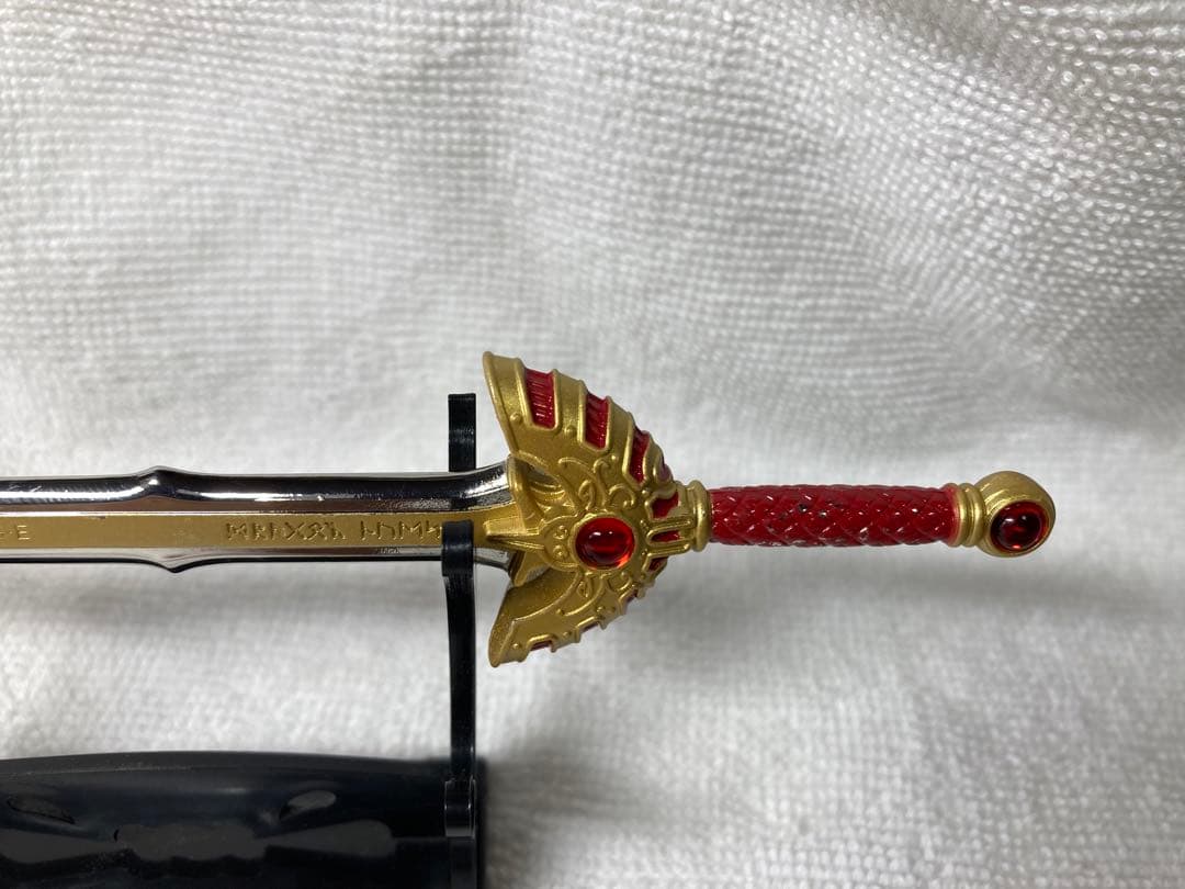 ドラゴンクエストメタリックアイテムズギャラリーロトの剣、王者の剣紅