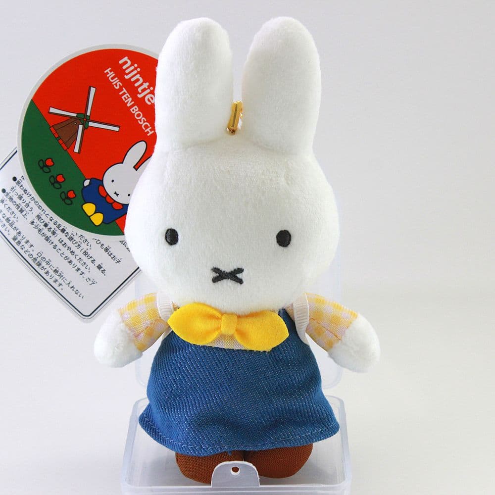 ミッフィー ハウステンボス限定 キーチェーン アクティブミッフィー 2022