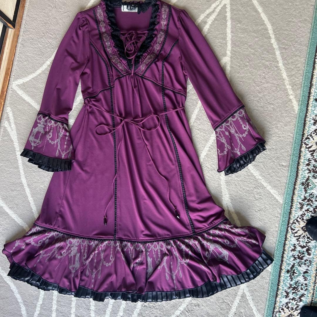 OZZ ONESTE パープル レースアップひざ丈ワンピース［商品番号3