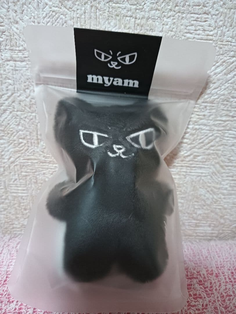 N.Flyingチャフングッズ MYAM DOLL KEYRING(黒) - メルカリ