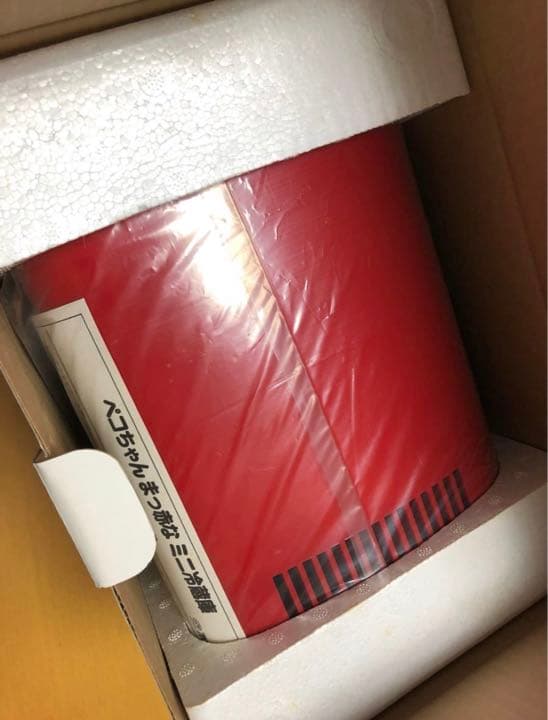 希少激レア）ペコちゃん まっ赤なミニ冷蔵庫 - メルカリ