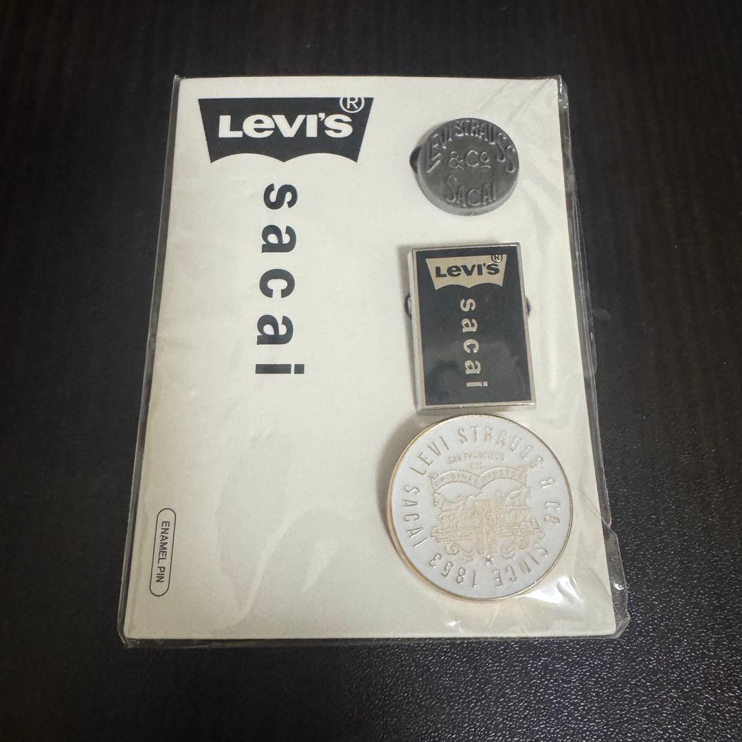 サカイ リーバイス sacai Levi’s ピンバッジ 3種セット 中古・古着通販】sacai (サカイ) LEVI'S (リーバイス) ピンバッジ