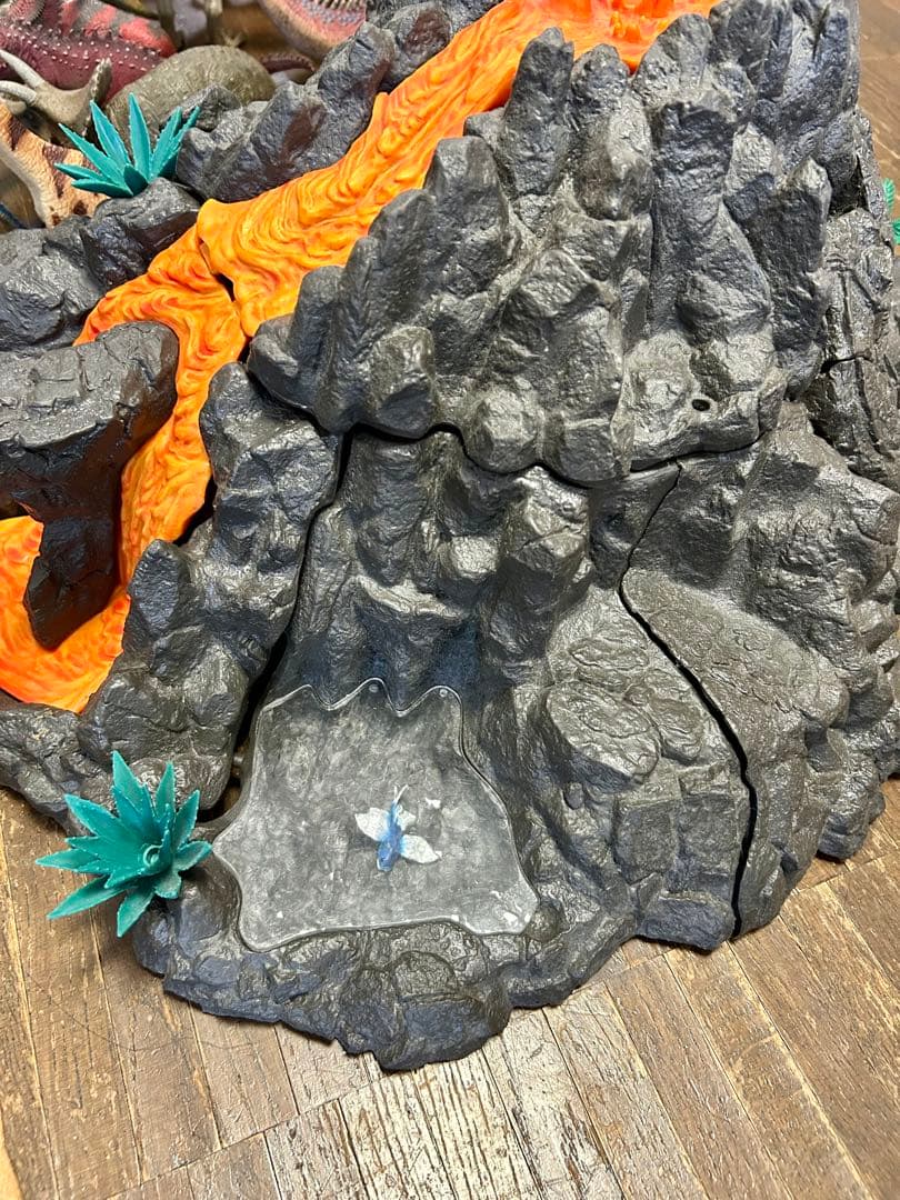 まとめ売り】シュライヒ 火山・ 洞窟・フィギュアセット - メルカリ