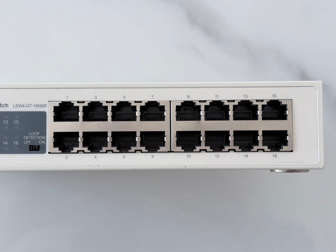 BUFFALO ギガスイッチ LSW4-GT-16NSR - メルカリ