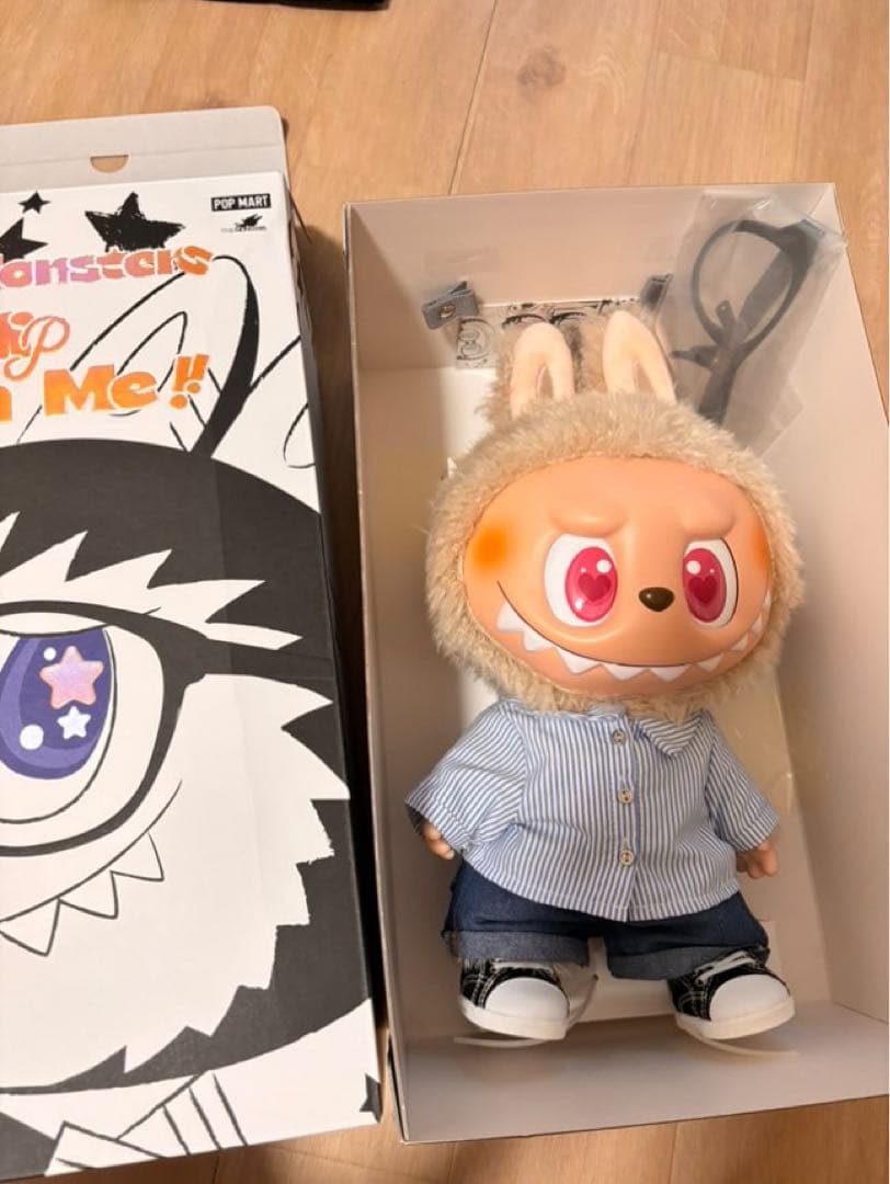 POPMART LABUBU FLIP WITH ME ぬいぐるみ - メルカリ