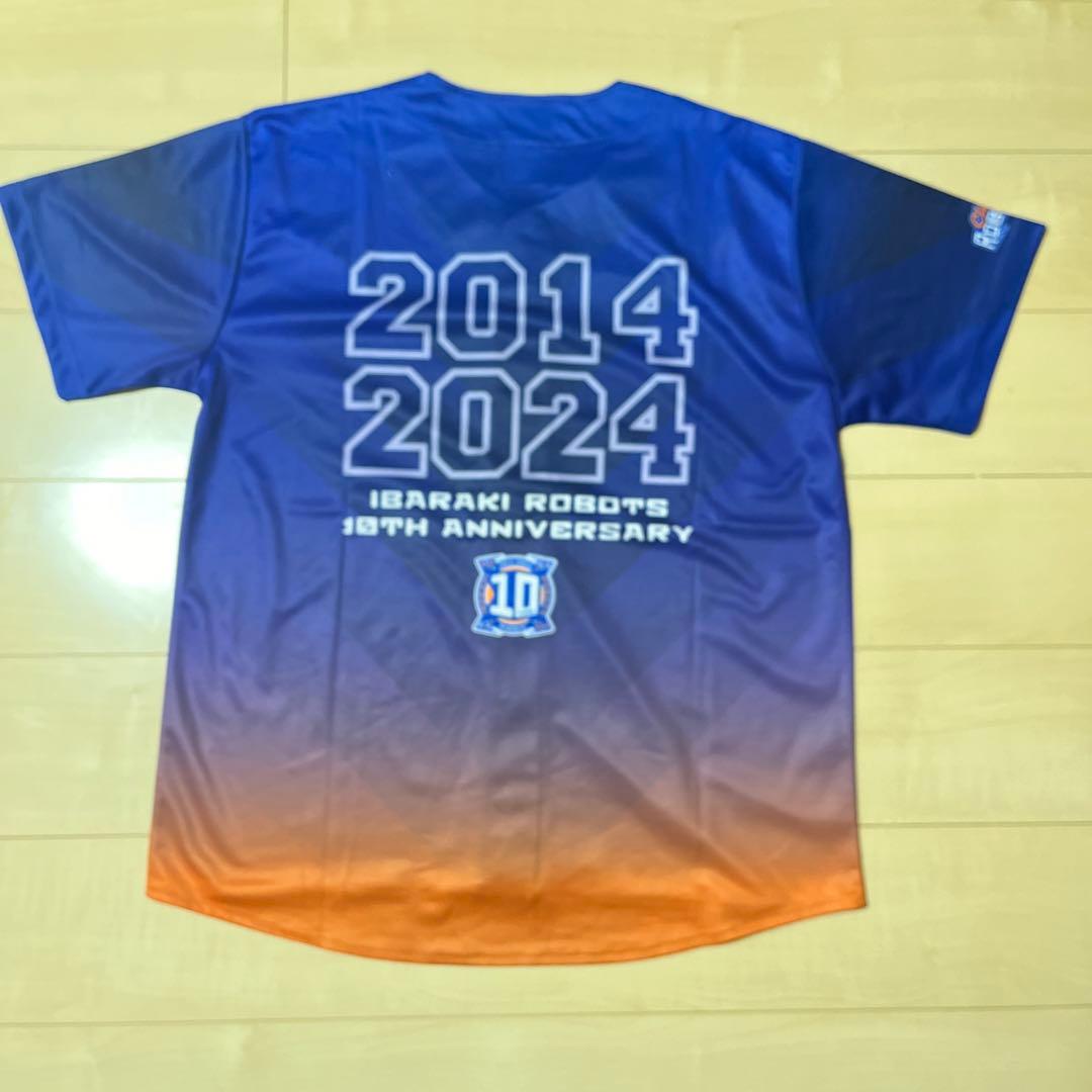茨城ロボッツ10周年記念ベースボールシャツ - メルカリ