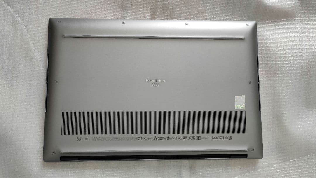 DELL Precision5560 i7-11850H/32GB/1TB/4K - メルカリ