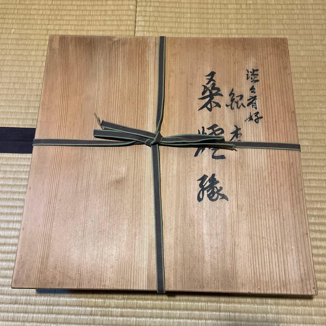 淡々斎好」「銀杏蒔絵」『本桑炉縁』日展作家【福田 慶造】の作品です