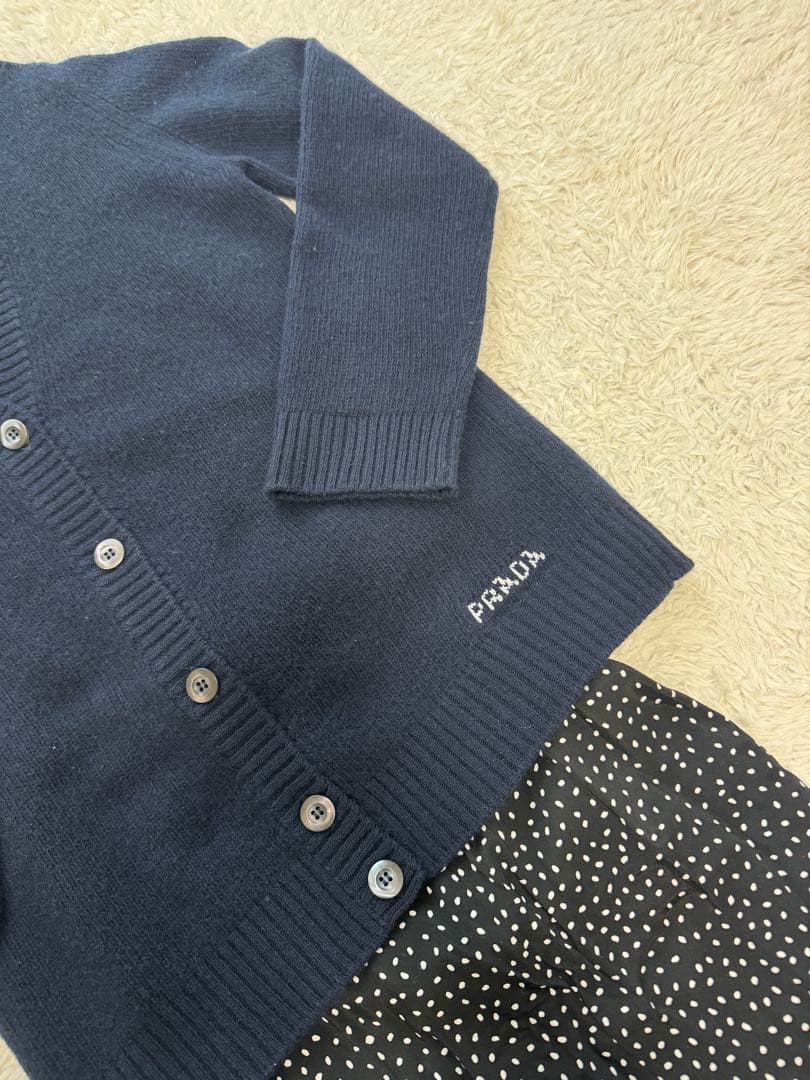 PRADA ネイビー カーディガン スカートセット - メルカリ