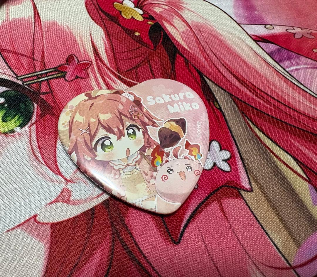 ホロライブ 鳴門鯛焼本舗×さくらみこ 缶バッジ たいやき 鯛焼き たい