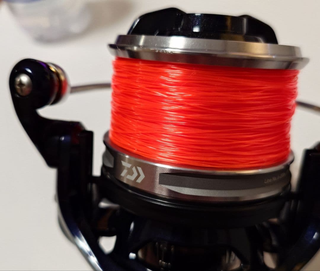 美品！ダイワ プロカーゴSS 4500遠投 サンライン道糸巻 - メルカリ