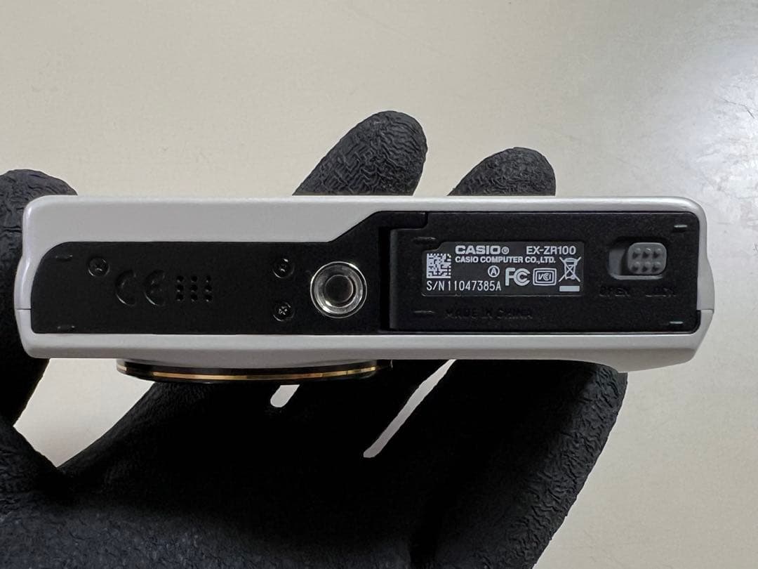 ジャンク カシオ CASIO EXILIM EX-ZR100 12.5x - メルカリ