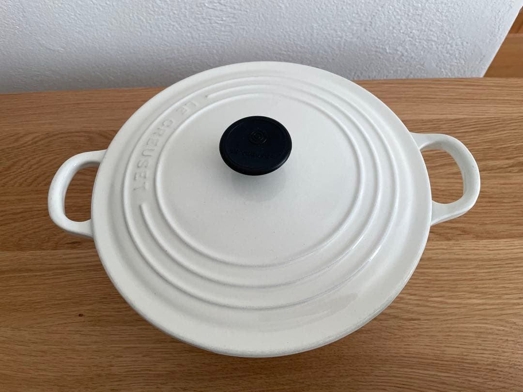 ルクルーゼ LE CREUSET 22cm ココットロンド ホワイト スチーマー