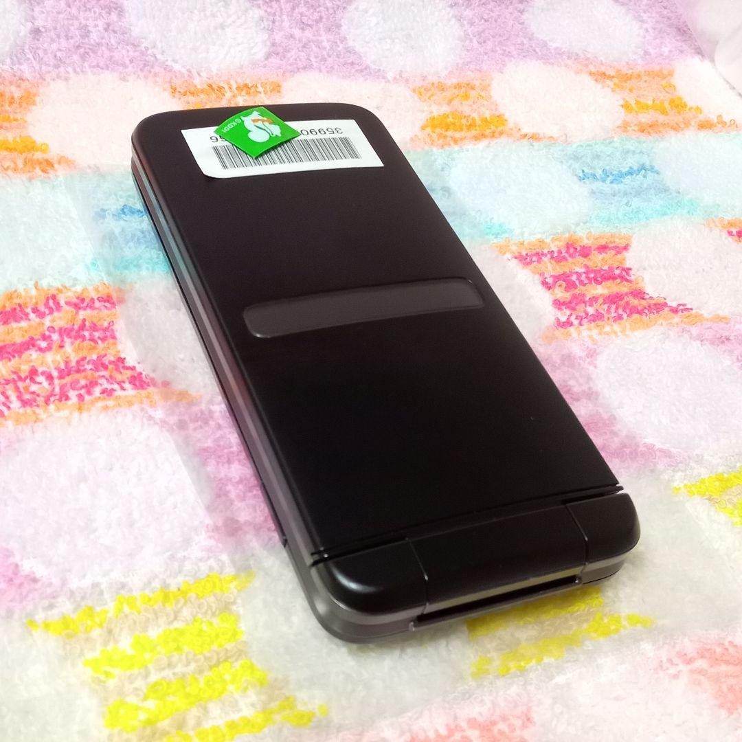 KYF39 GRATINA black 充電器セット 安心のメルカリ便 匿名配送 - メルカリ