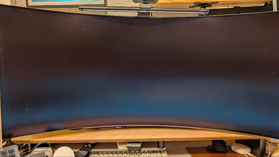 LG UltraGear 45GR95QE-B　有機el 240hz LG UltraGear™ 45 Inch OLED 240Hz Curved Gaming Monitor - 45GR95QE