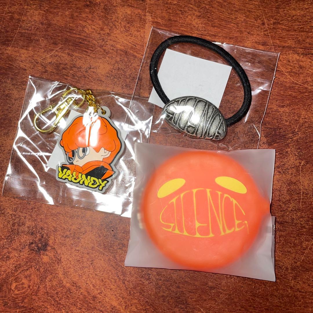 Vaundy DOME TOUR 2026 SILENCE ガチャガチャ - メルカリ