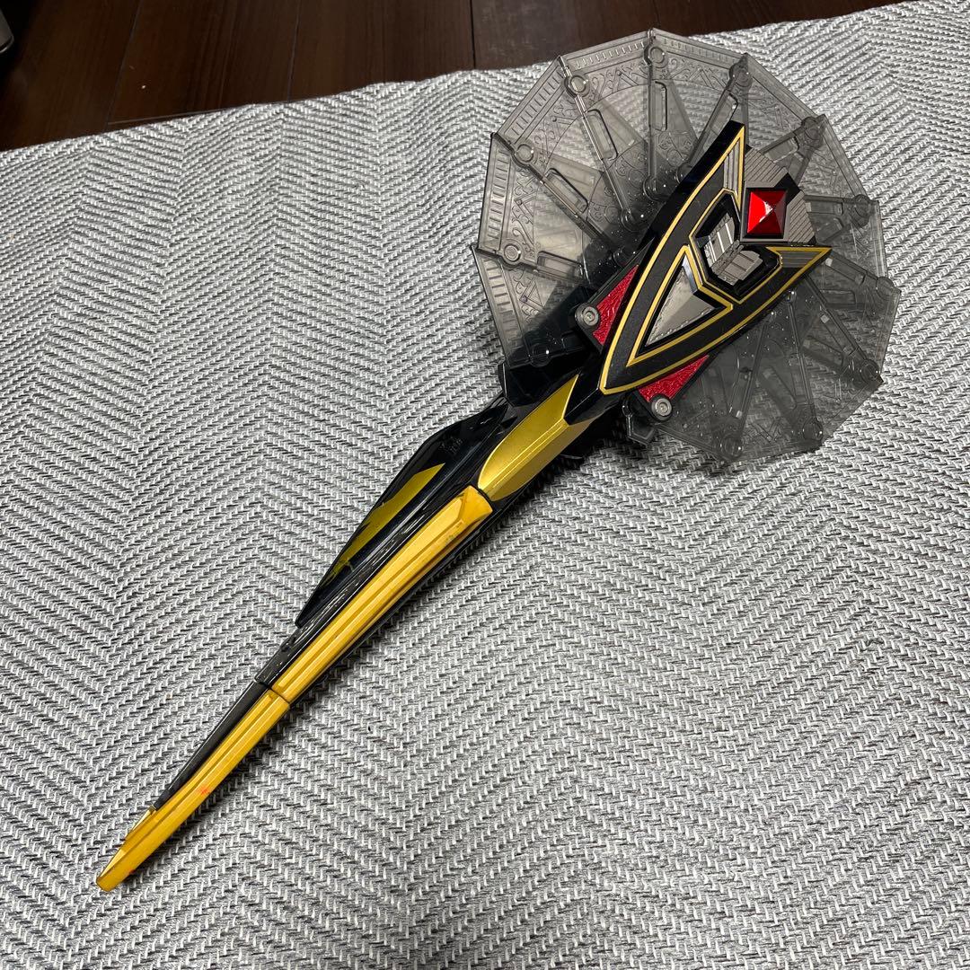 仮面ライダーブレイド】グレイブラウザー - メルカリ