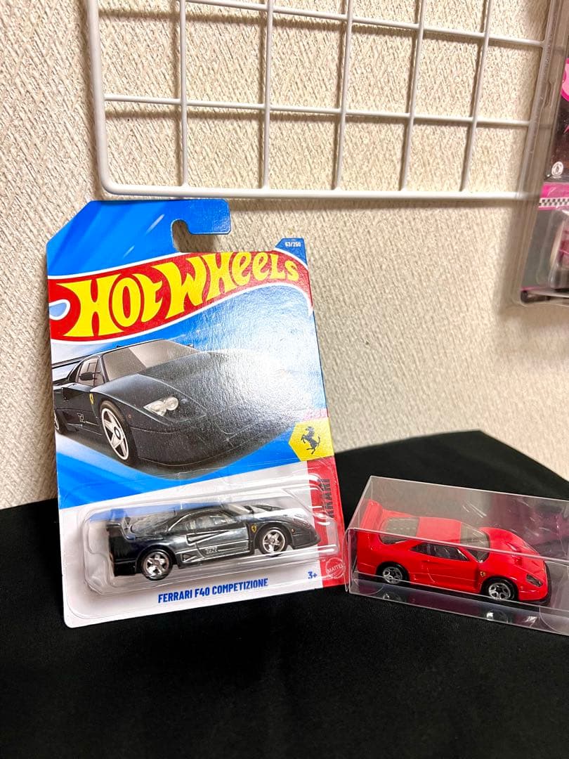 ホットウィール フェラーリ・F40 スーパートレジャーハント 2台セット