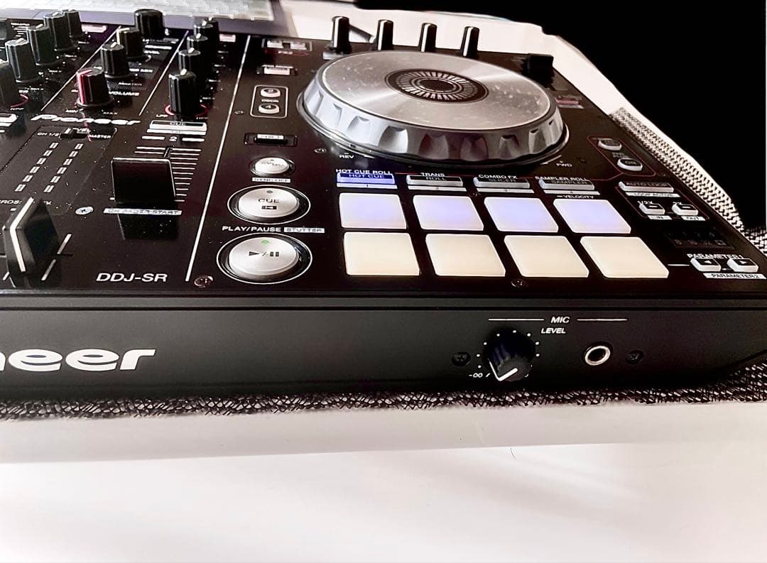 最終値引き】Pioneer DDJ-SR DJコントローラー