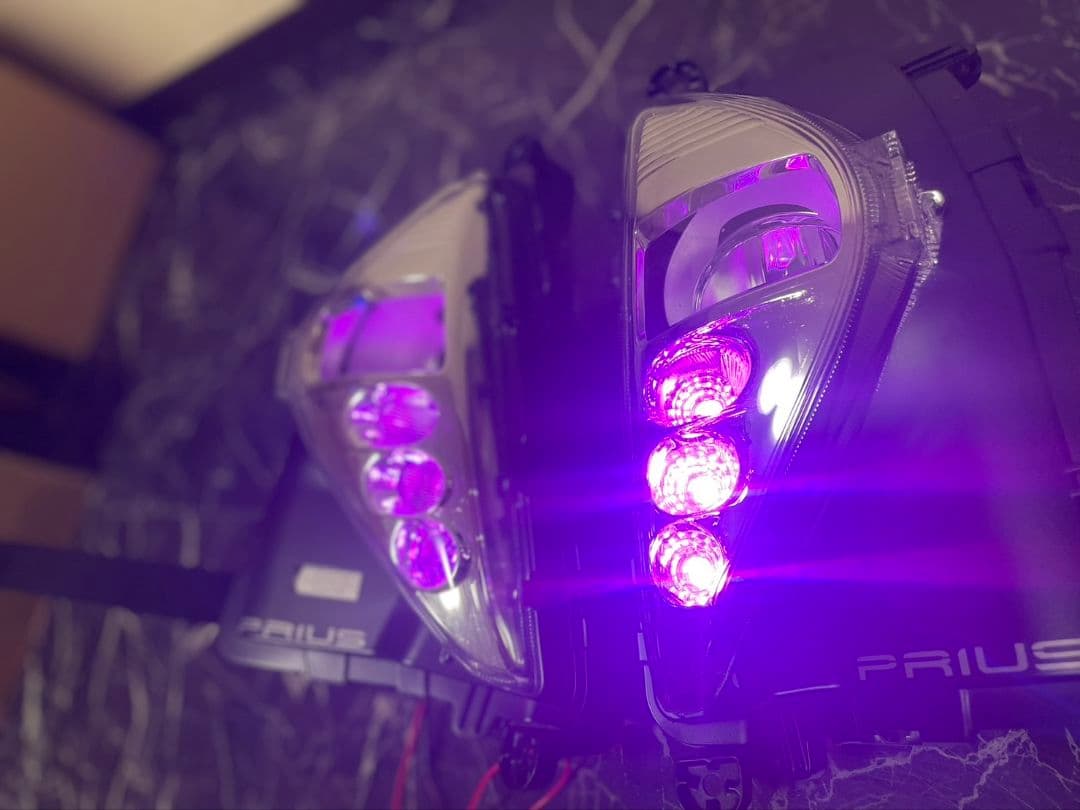 フルカラー】50プリウス 前期 フォグ 純正メッキ ver h11バルブ - メルカリ