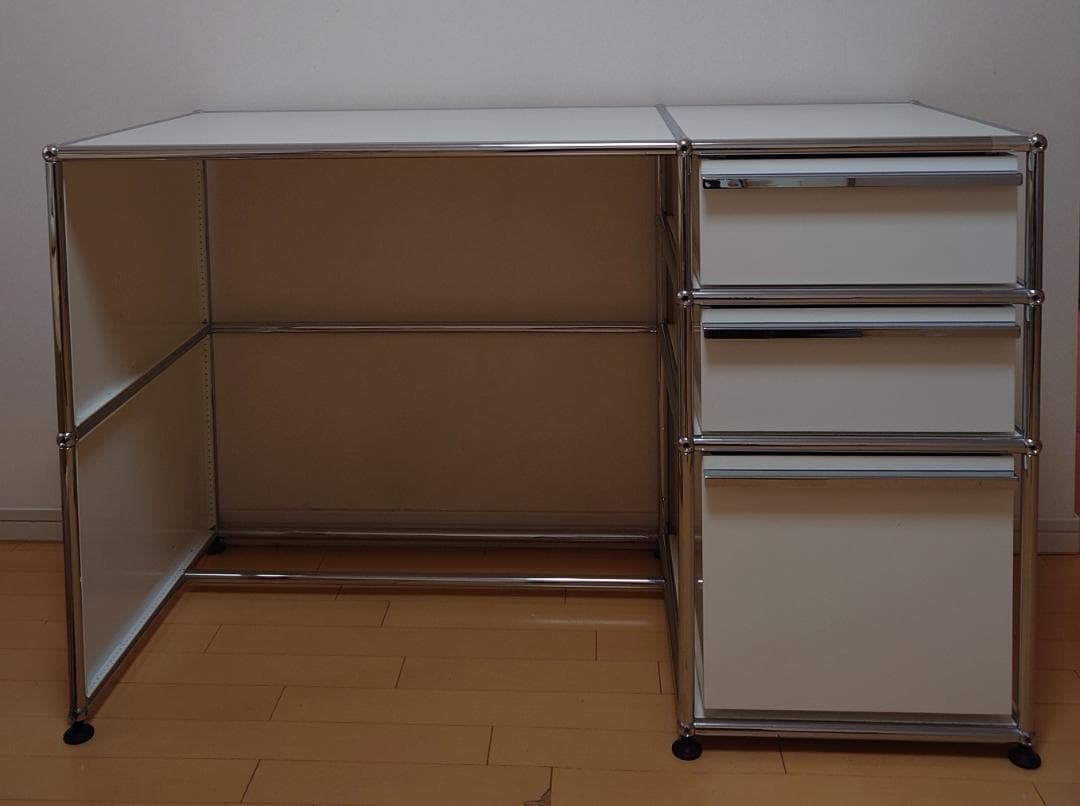 【スクーデリア】USM Haller デスク ホワイト 引き出し3段 美品 スクーデリア様専用】USM Haller デスク ホワイト 引き出し3段 美品