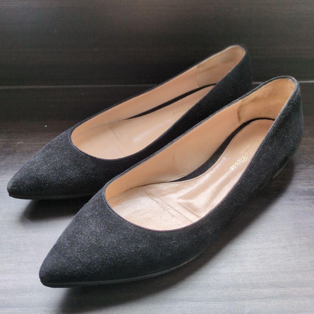 Gianvito Rossiスエードポインテッドトゥフラットシューズ Gianvito Rossiスエードポインテッドトゥフラットシューズ Gianvito