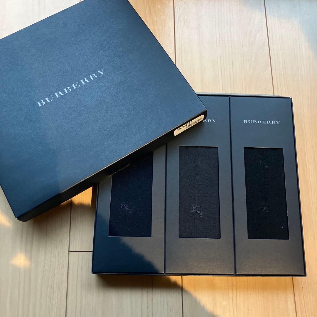 新品・未使用｜ BURBERRY ソックス 3色セット 福助 箱付き - メルカリ