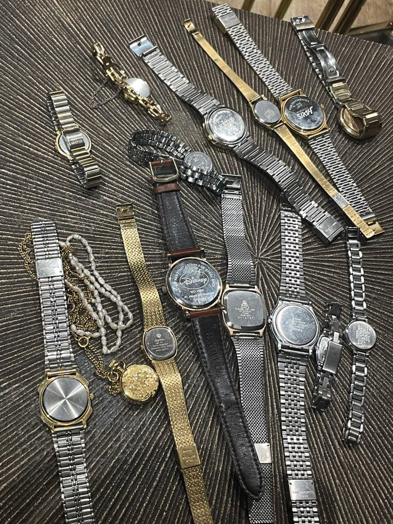 専用　総額定価50万円超【美品】レディース　ゴールドクォーツ時計　15本おまとめ