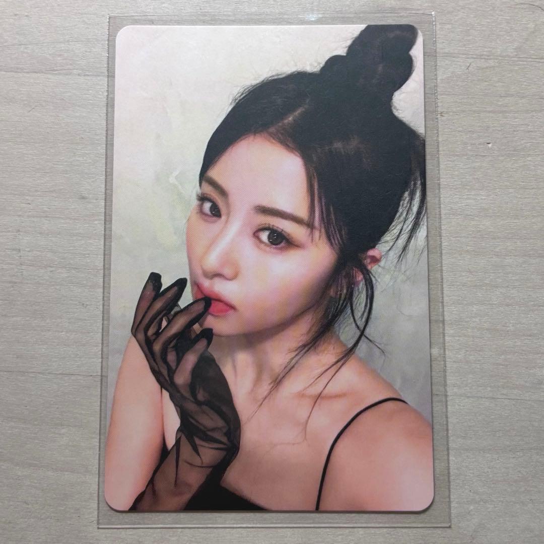 Le Sserafim ユンジン トレカ - メルカリ