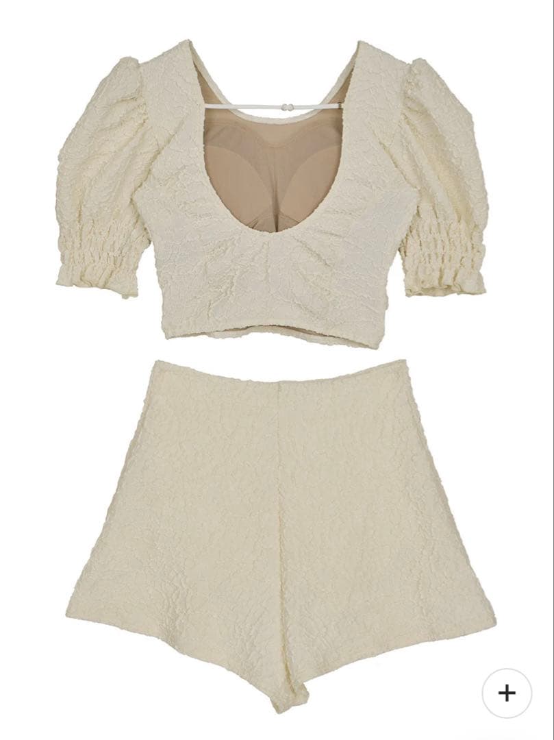 ポンスキー【引越し、断捨離中】様 【新品未使用】AMERI 水着